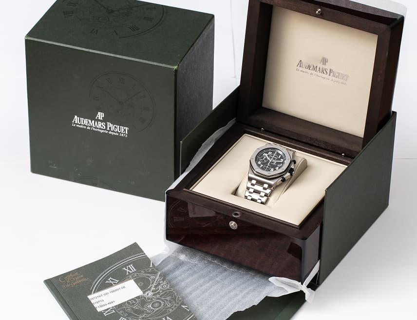 付属品があれば揃えて査定に出す